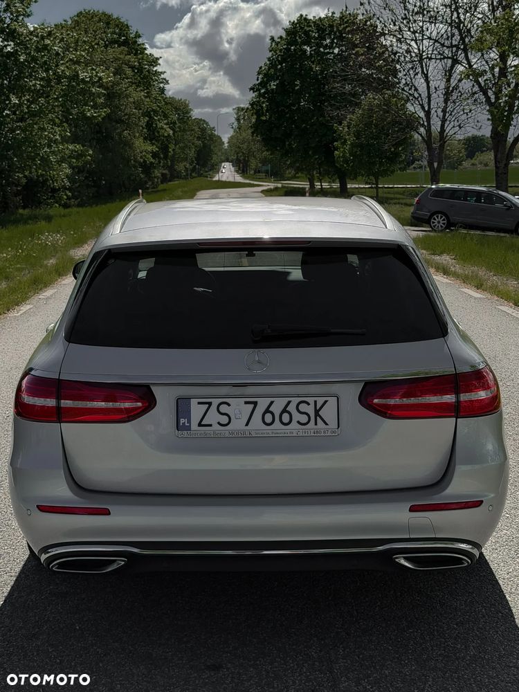Mercedes-Benz Klasa E 220 d 9G-TRONIC - 13