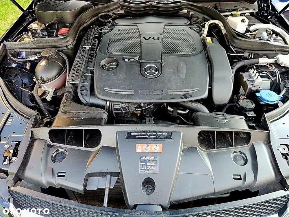 Mercedes-Benz Klasa E 350 4Matic 7G-TRONIC Performance - 23