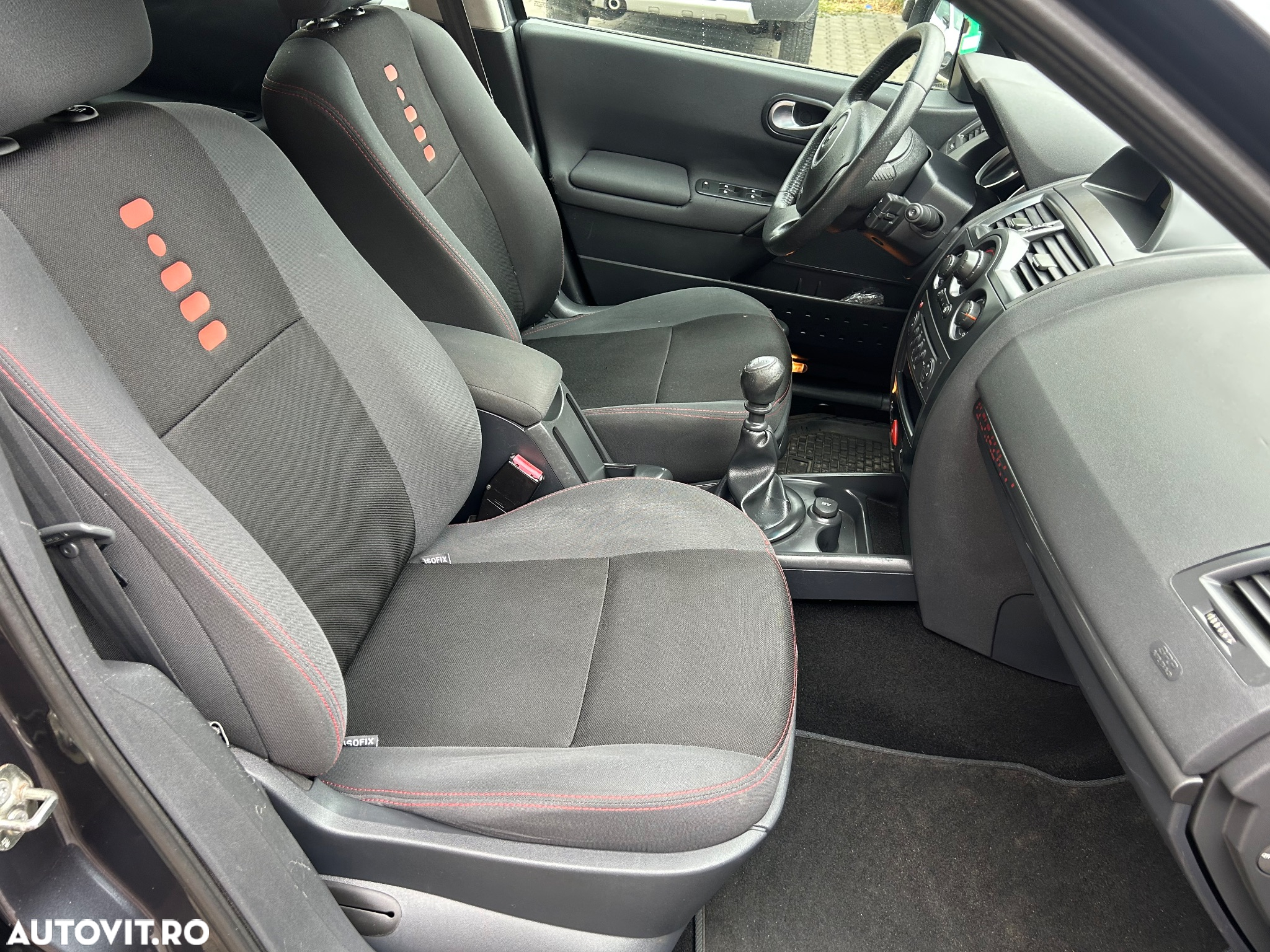 Renault Megane 1.5 dCi FAP Avantage - 9