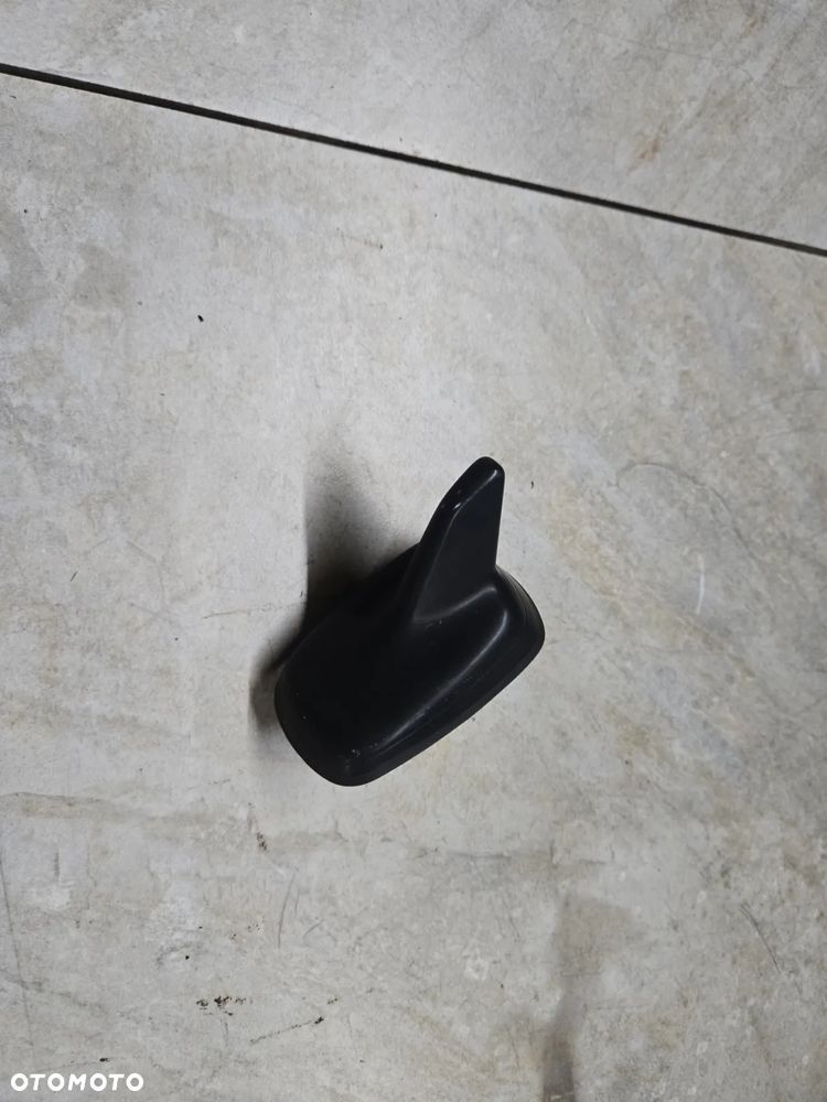 SKODA  ANTENA DACHOWA REKIN 5Q0035507C - 1