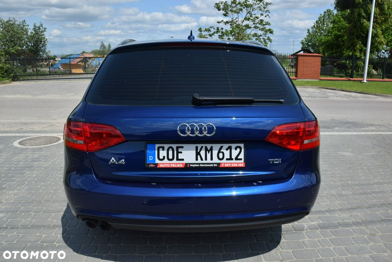 Audi A4 Avant 2.0 TDI DPF Attraction - 12
