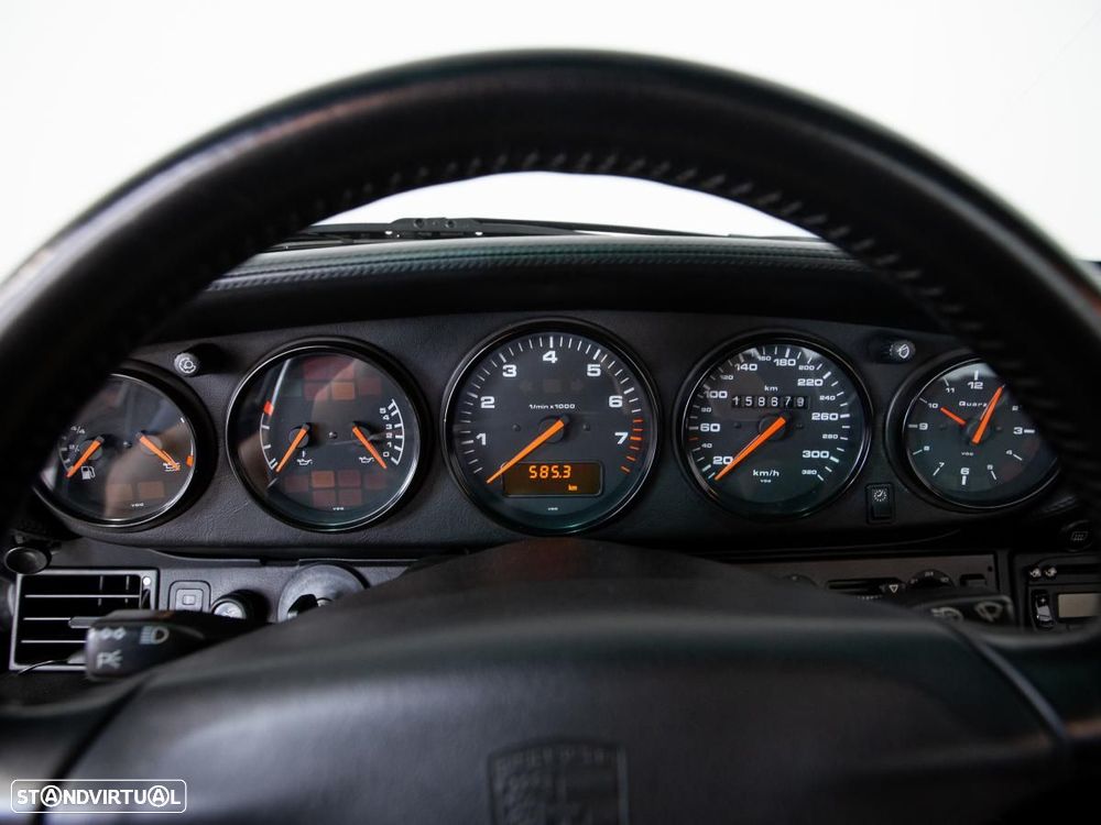 Porsche 911 (993) Coupé 3.6 Turbo - 11