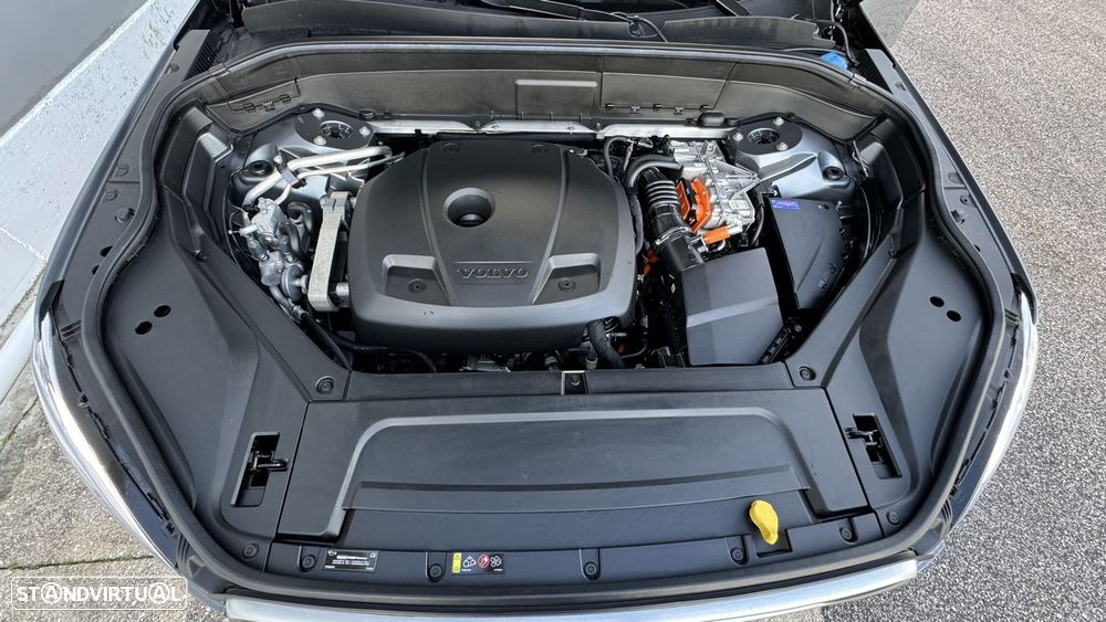 Volvo XC 90 2.0 T8 PHEV R-Design AWD - 57