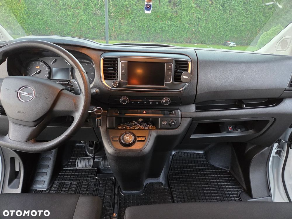 Opel Vivaro - 7