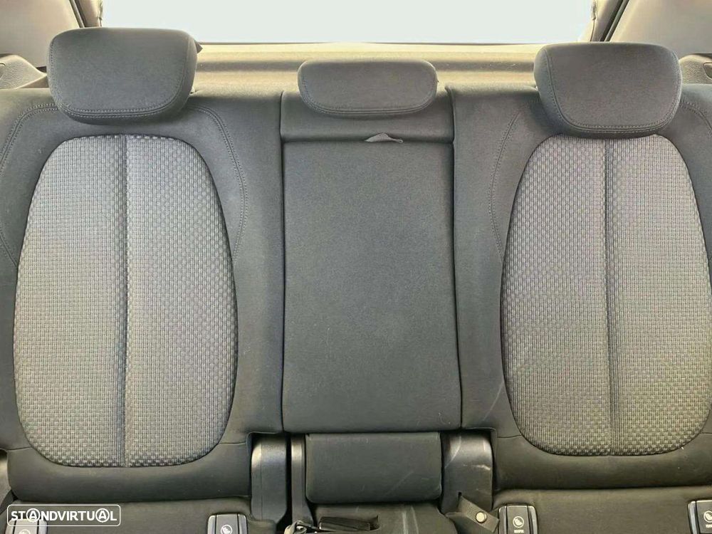 BMW 225xe Active Tourer Advantage - 16