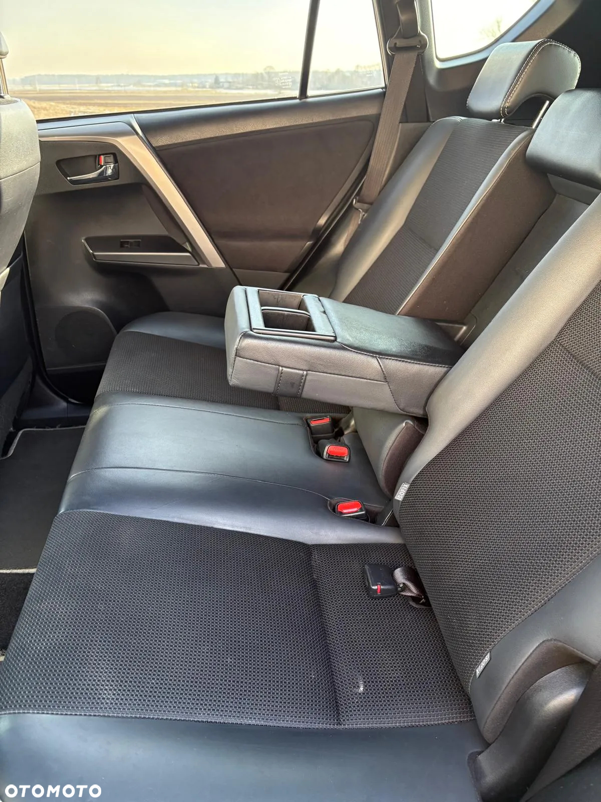 Toyota RAV4 Hybrid Style 4x4 - 20