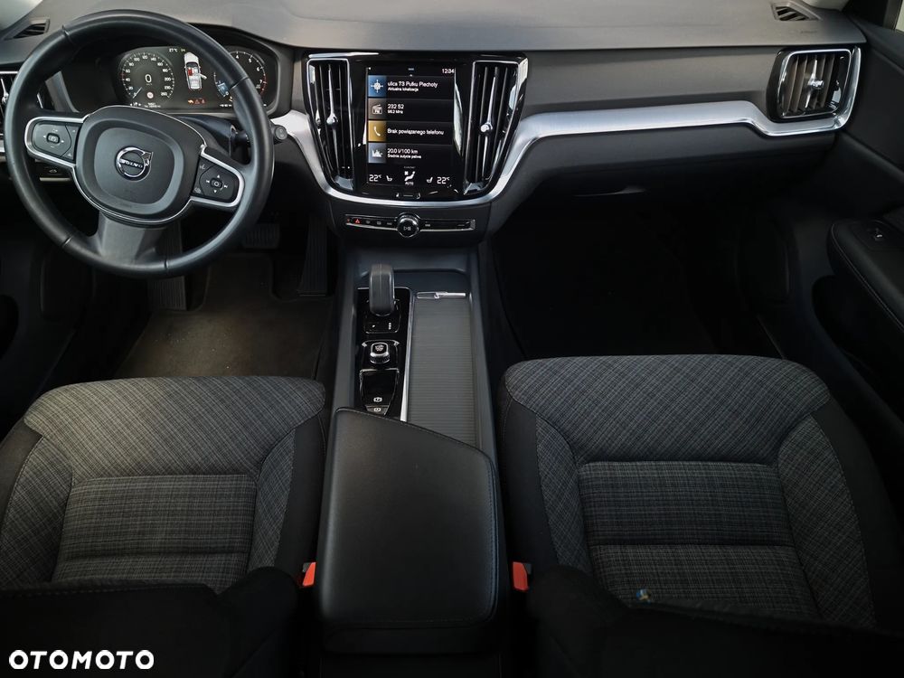 Volvo V60 B3 B Momentum Pro - 20