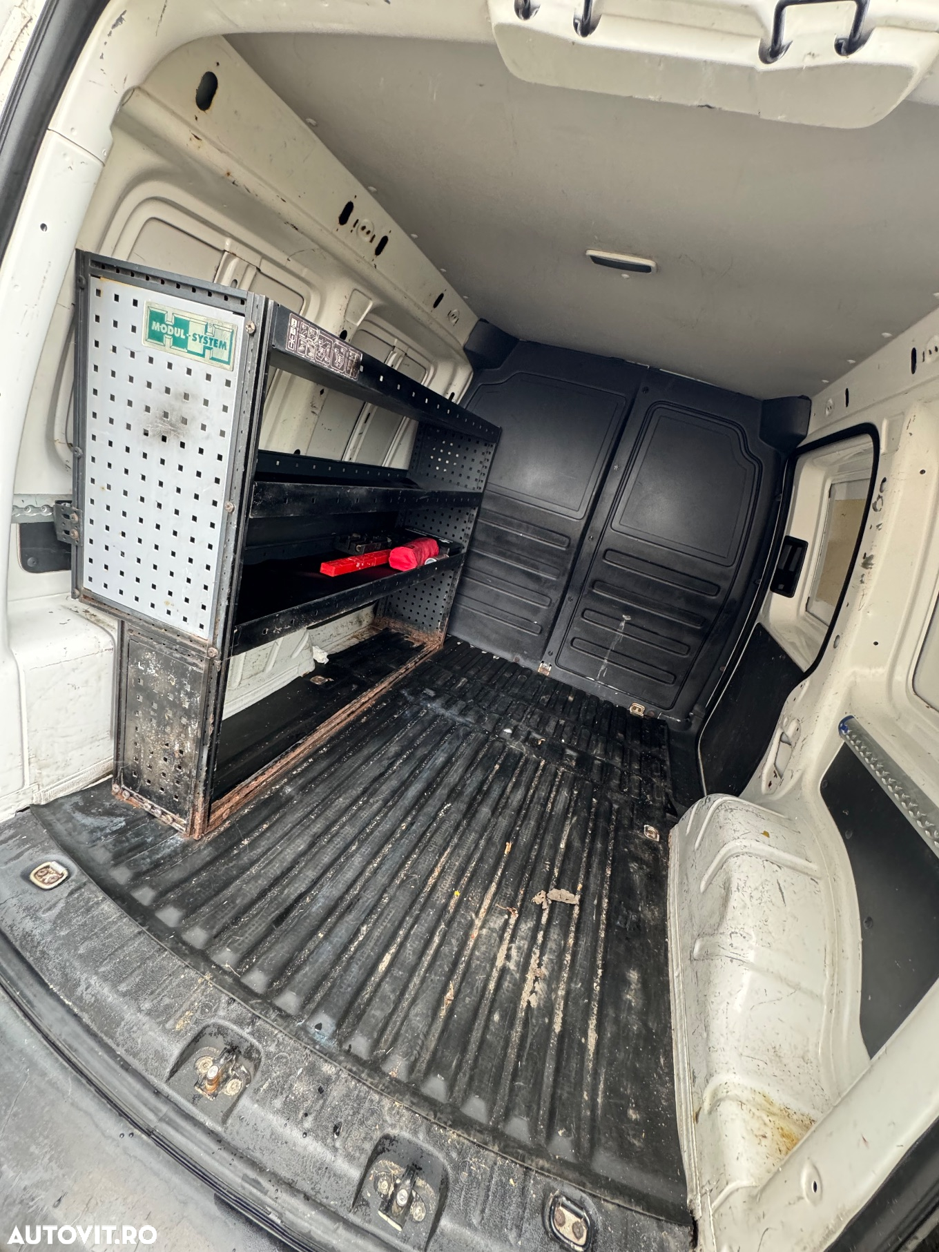 Volkswagen Caddy - 5