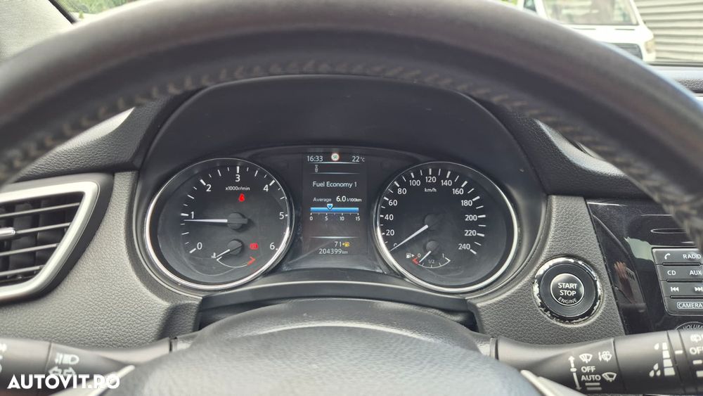 Nissan Qashqai 1.5 DCI Start/Stop N-Connecta - 10