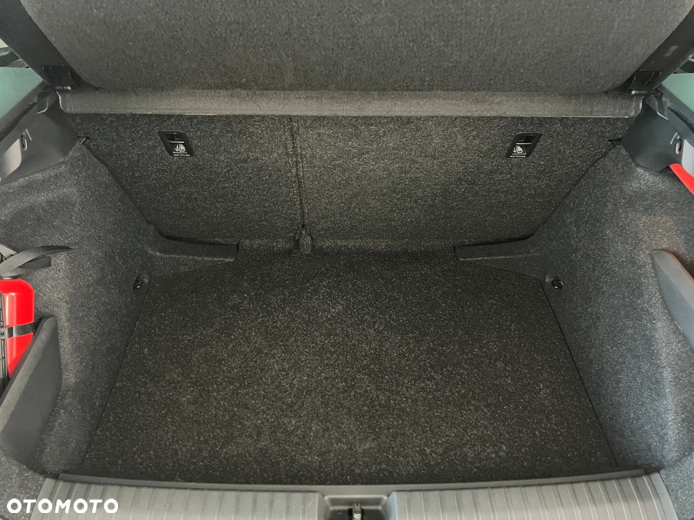 Skoda Kamiq 1.0 TSI Style - 26