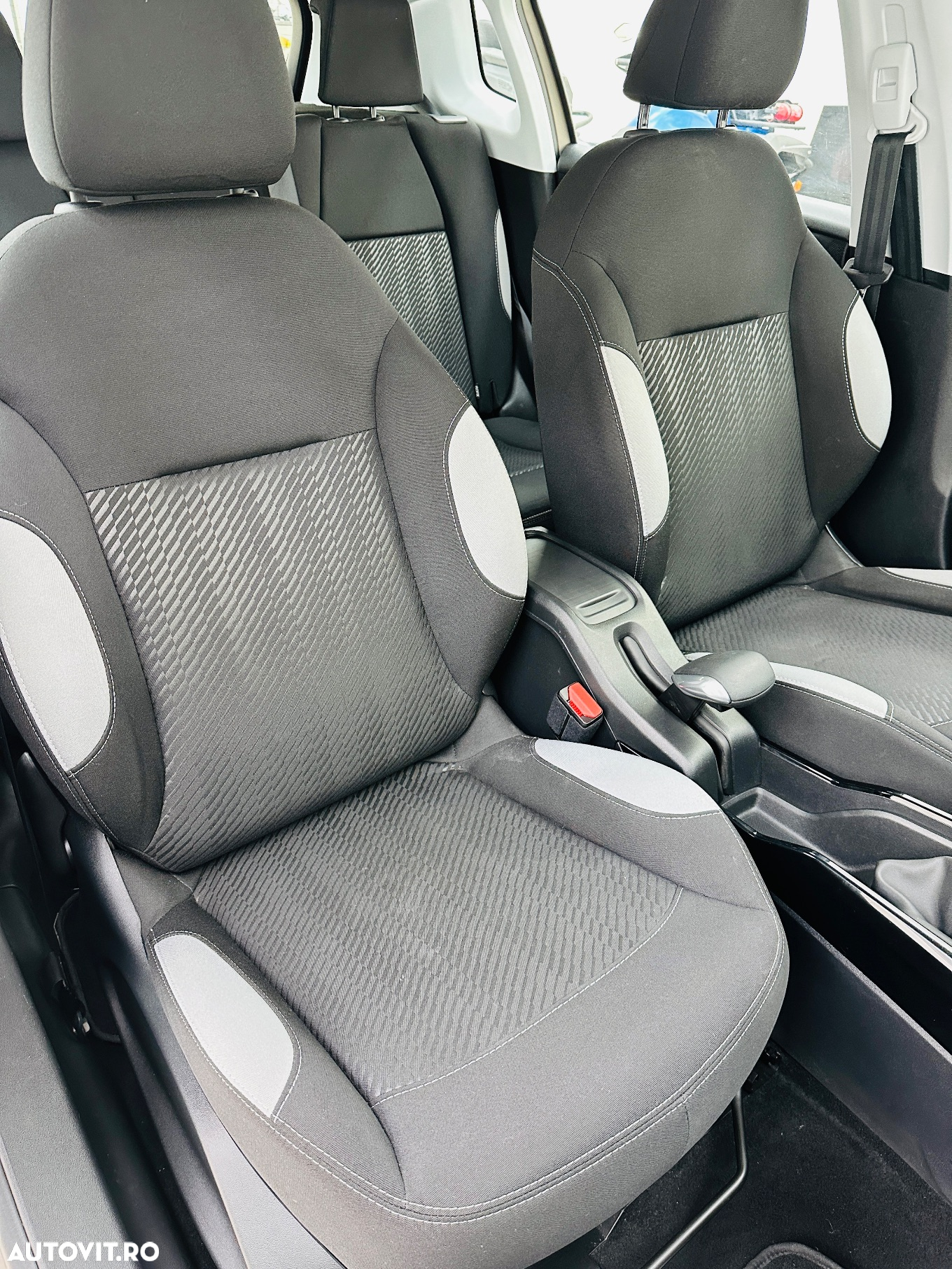 Peugeot 2008 - 14
