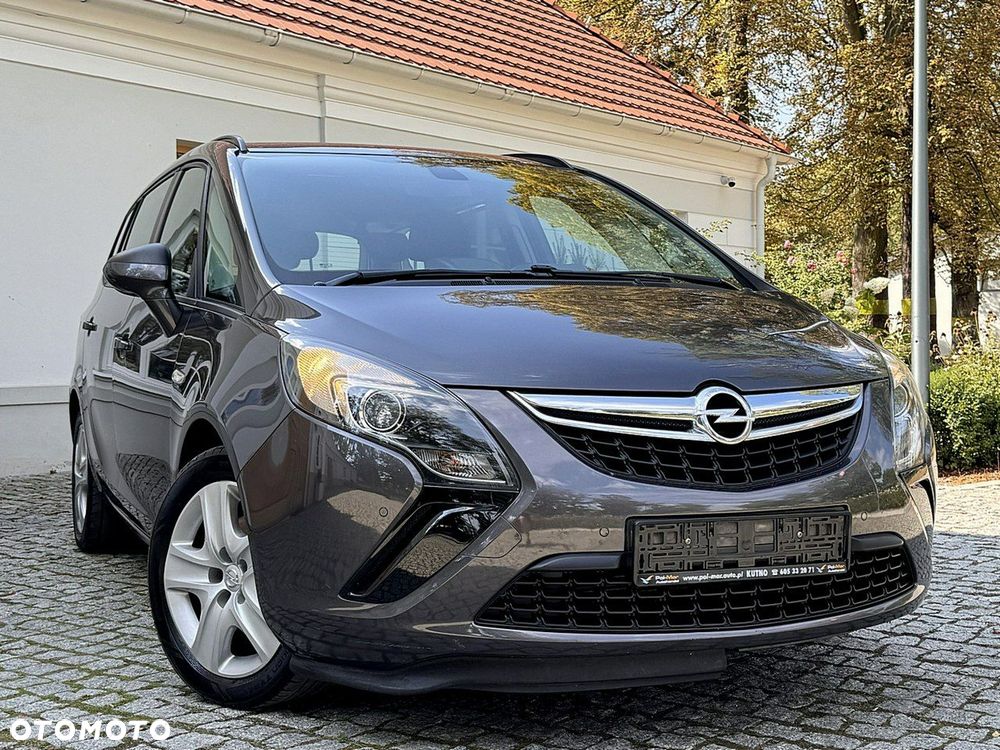 Opel Zafira - 9