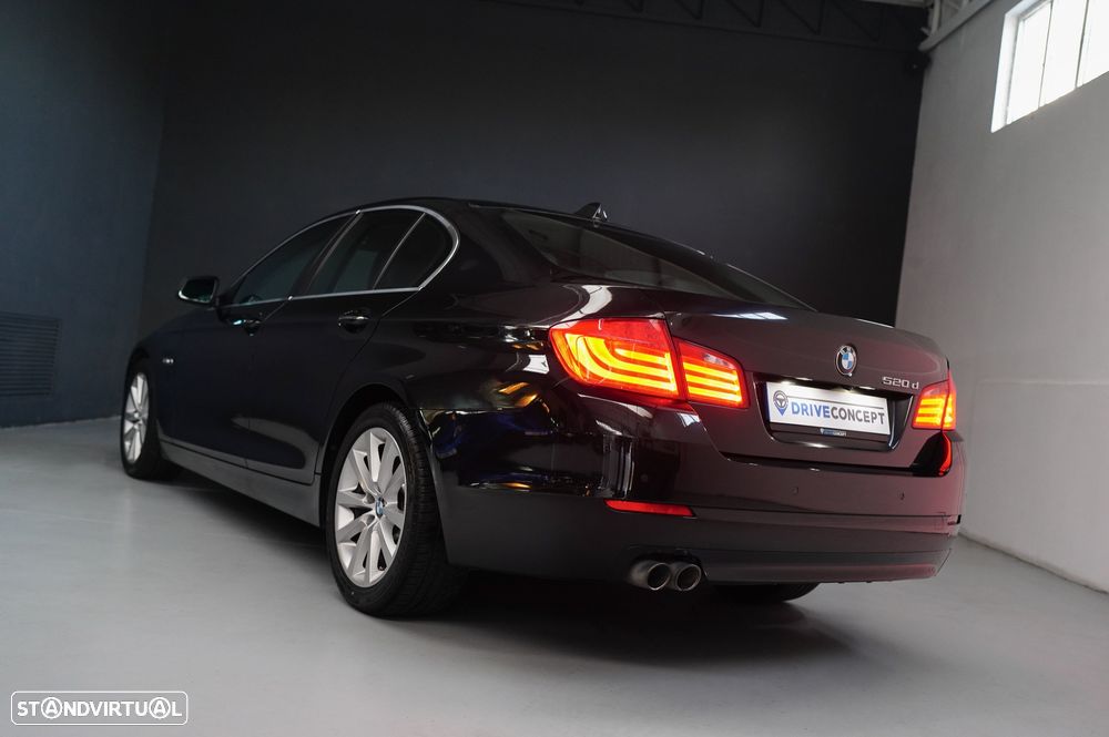 BMW 520 d Auto - 17