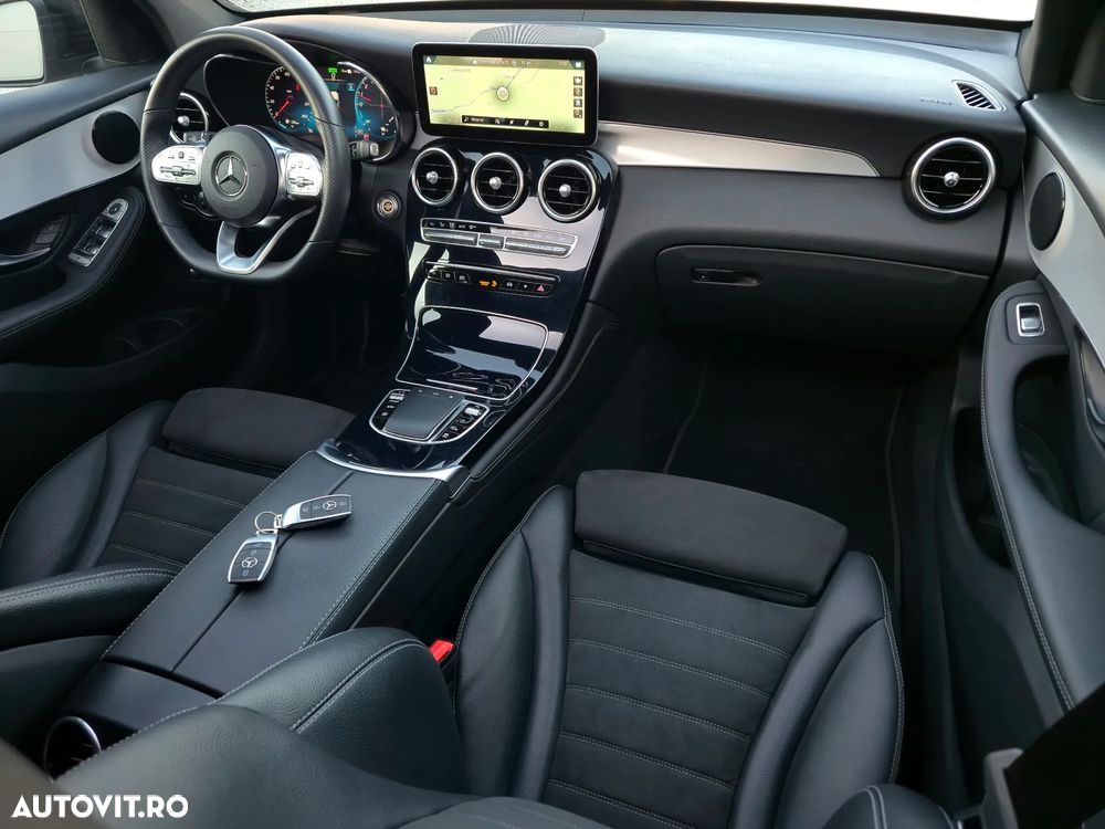 Mercedes-Benz GLC 300 e 4Matic 9G-TRONIC Edition AMG Line - 6