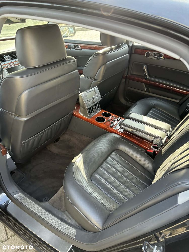 Volkswagen Phaeton 5.0 V10 TDI 4M (5 os) - 26