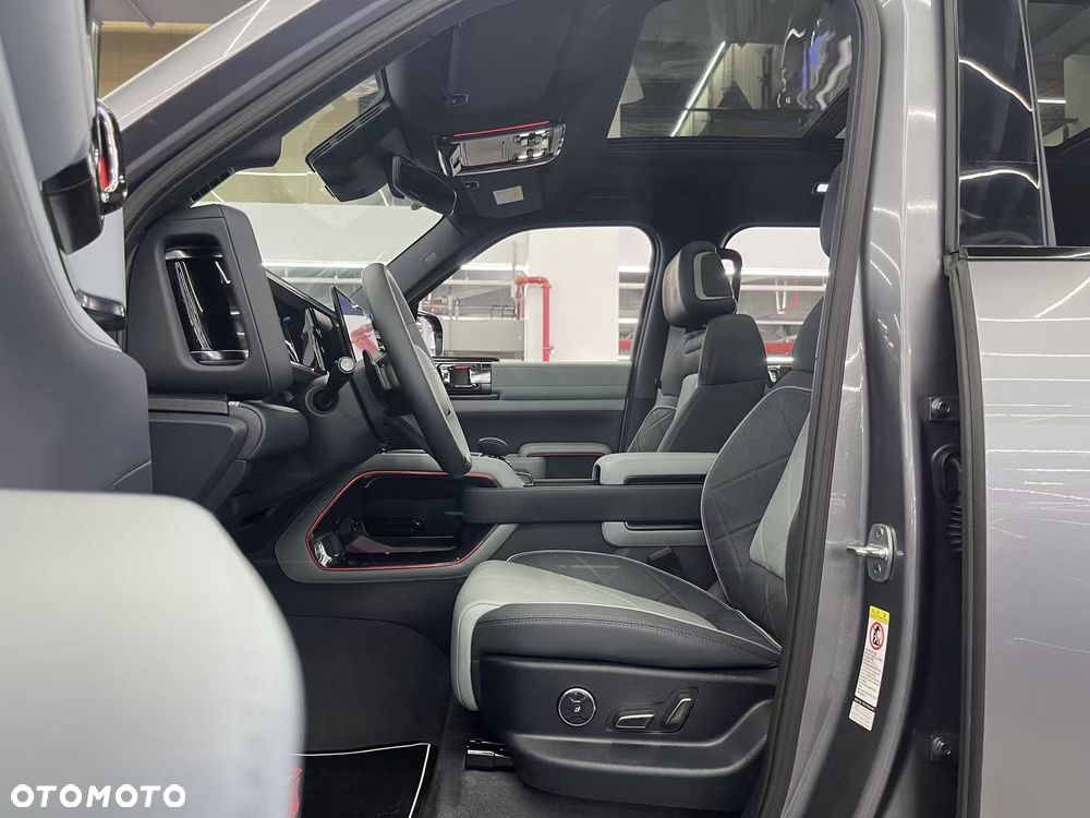 BYD Leopard 5 - 8