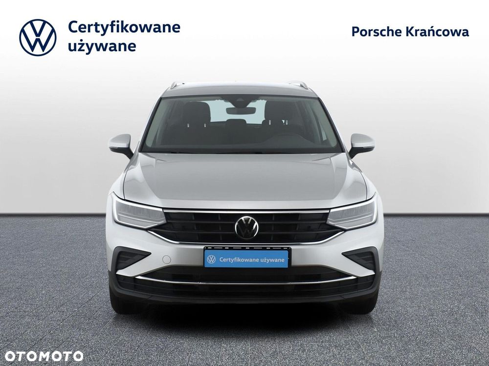 Volkswagen Tiguan - 8