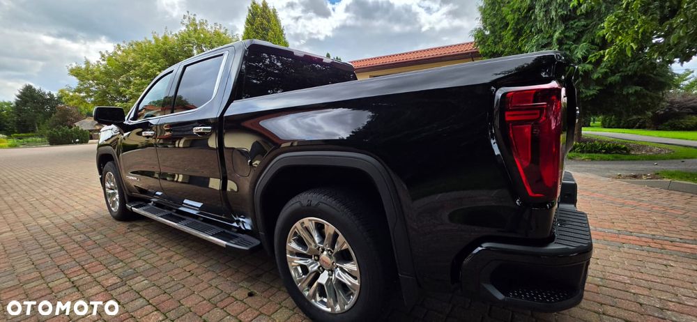 GMC Sierra - 9