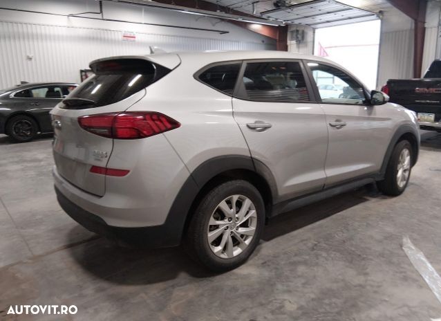 Hyundai Tucson - 4