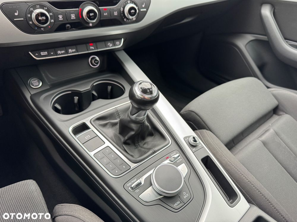 Audi A4 Allroad 2.0 TDI Quattro S tronic - 29