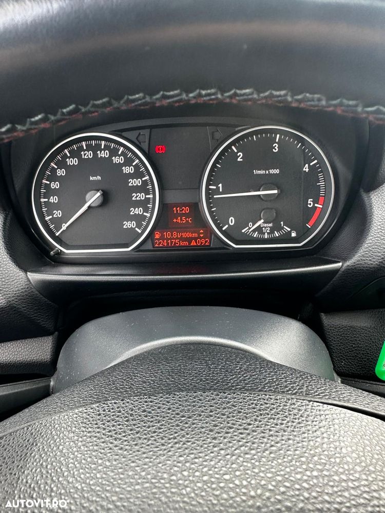 BMW Seria 1 120d DPF Edition Sport - 8