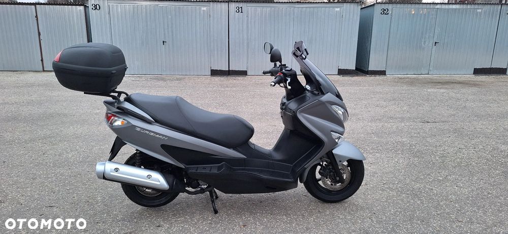 Suzuki Burgman - 11
