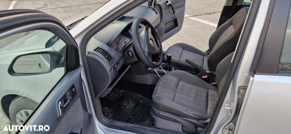 Volkswagen Polo 1.4 TDI Attractive - 6