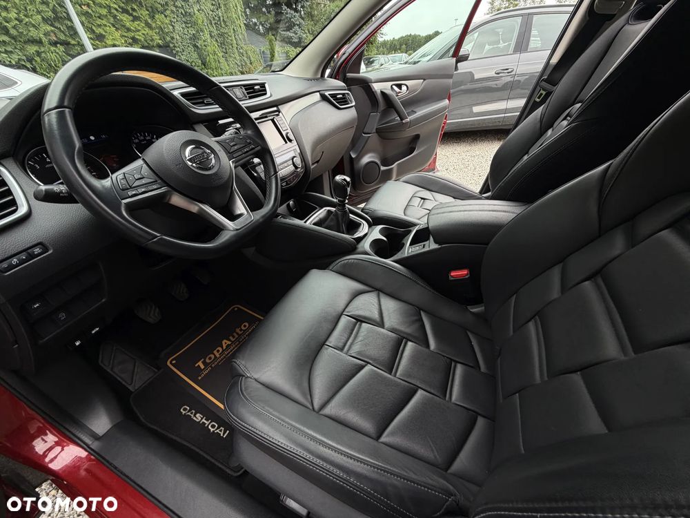 Nissan Qashqai 1.3 DIG-T Tekna - 18