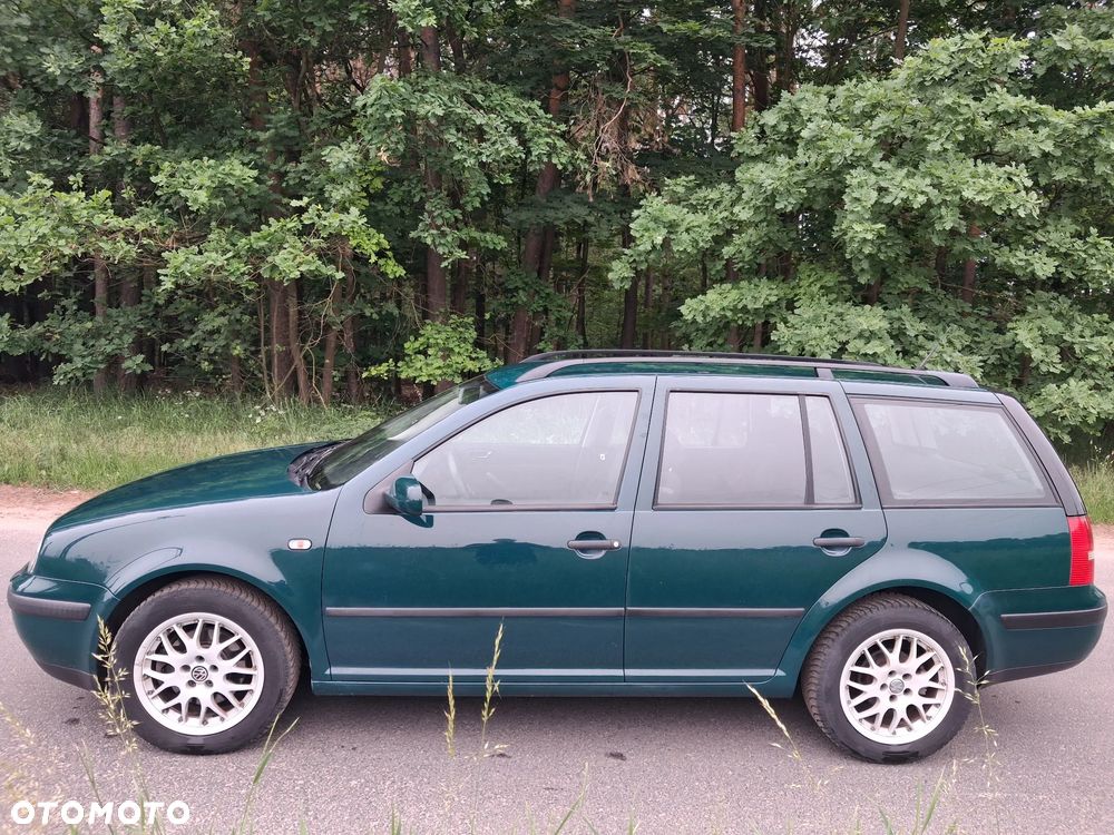 Volkswagen Golf - 3