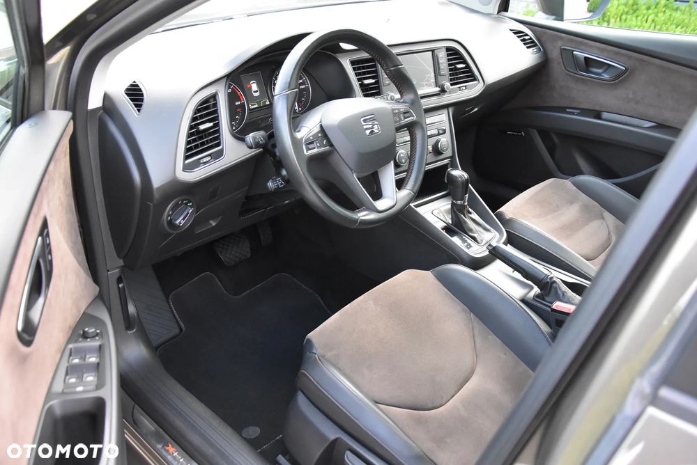 Seat Leon 2.0 TDI DPF Start&Stop DSG XCELLENCE - 20