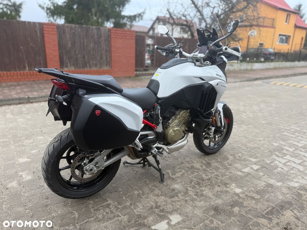 Ducati Multistrada - 12