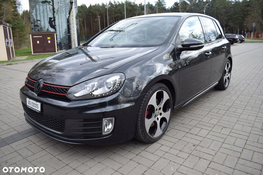Volkswagen Golf 2.0 TSI GTI DSG - 1