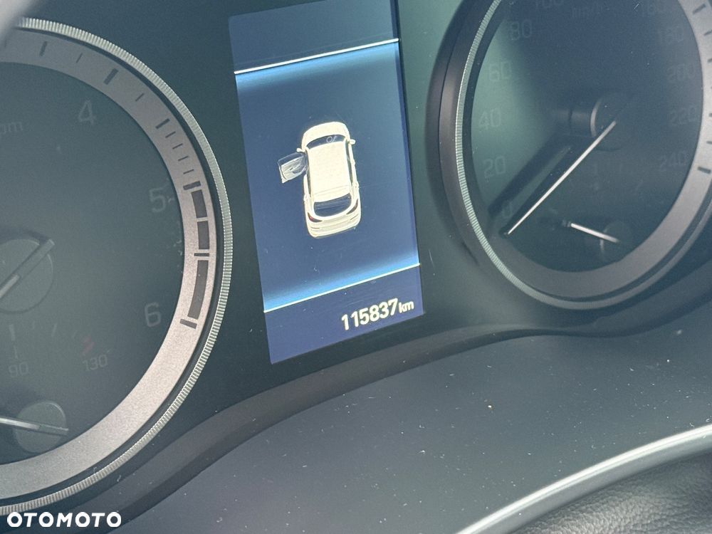 Hyundai Tucson 1.6 CRDi 48V-Hybrid 2WD DCT N Line - 12