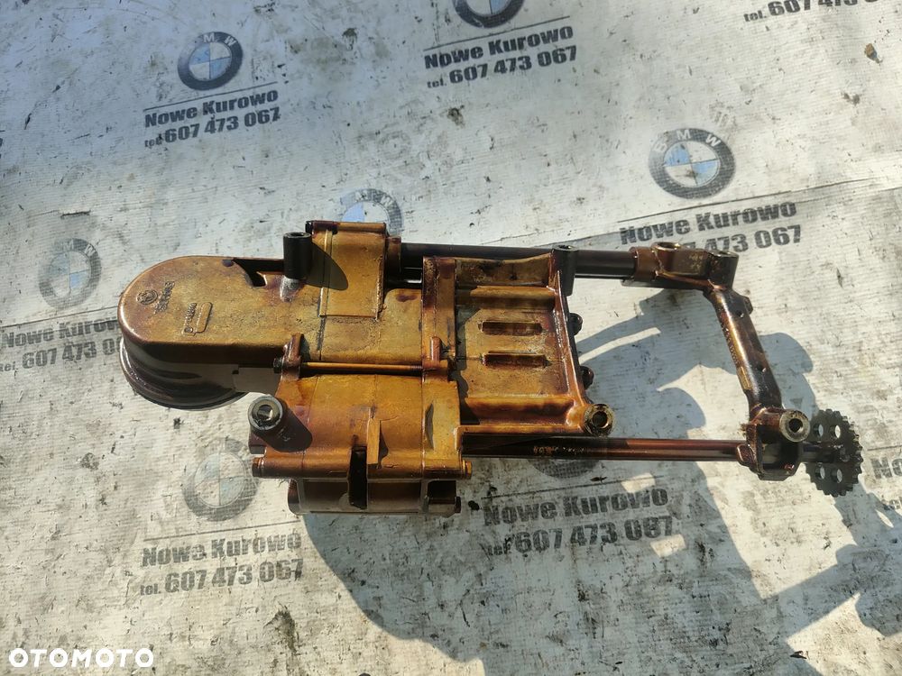 BMW E65 E64 E63 E53 N62 3.6 4.4 Pompa oleju 7506751 - 4