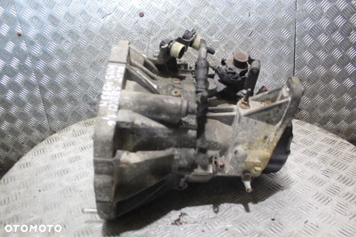 SKRZYNIA BIEGÓW 5 FIAT SEDICI 1.6 - 4