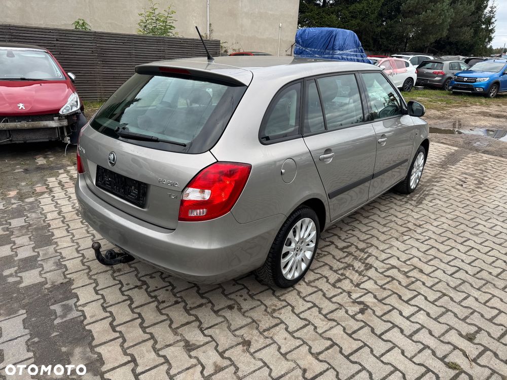 Skoda Fabia 1.2 TSI Combi Elegance - 8