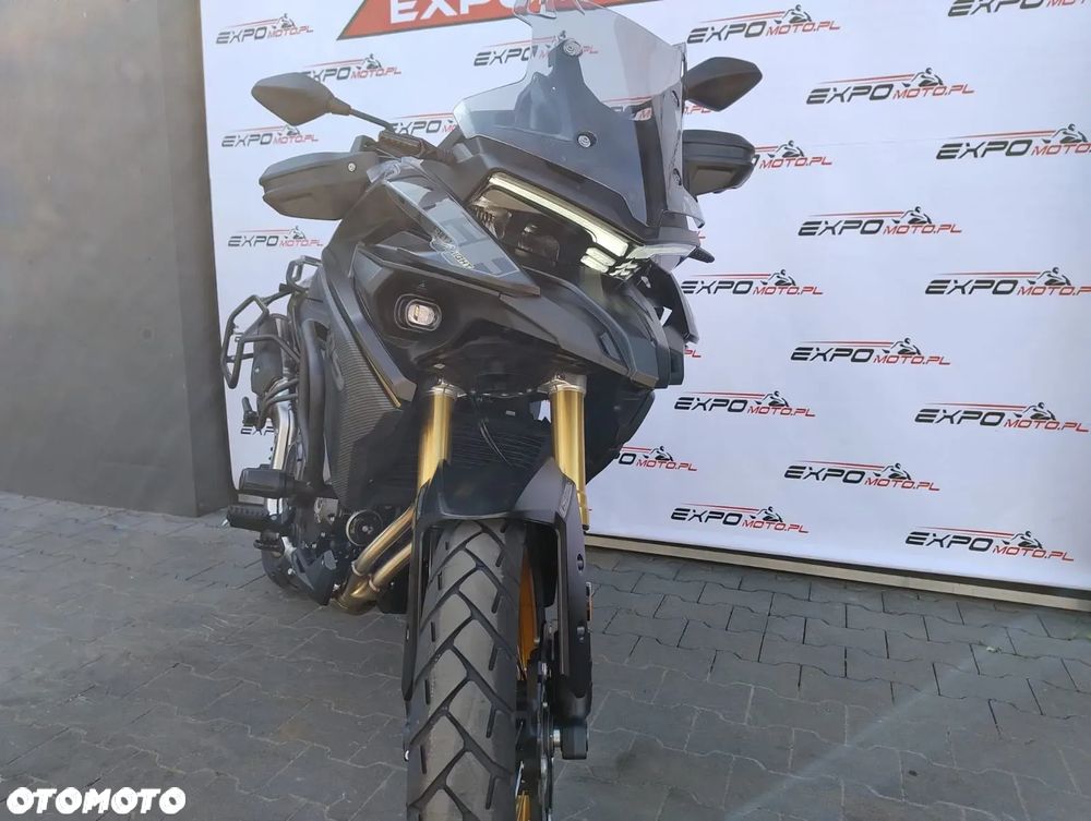 VOGE 525DSX - 5