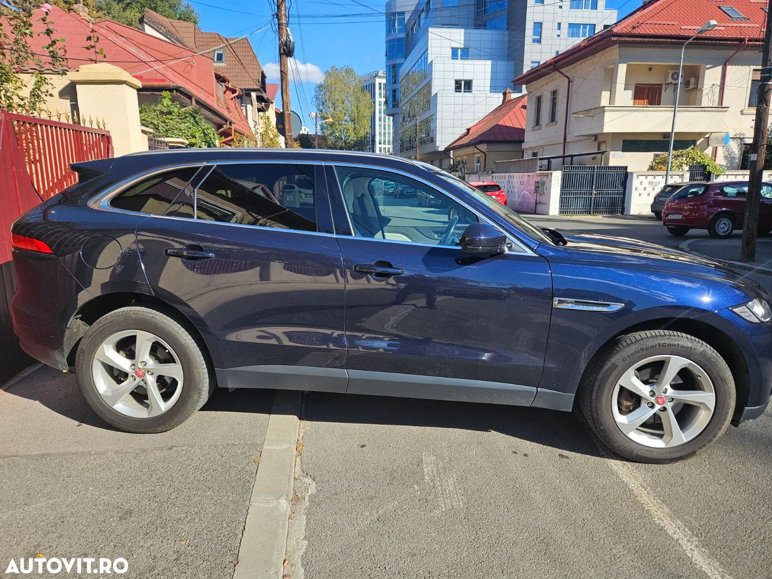 Jaguar F-Pace 25d AWD Aut. Portfolio - 6
