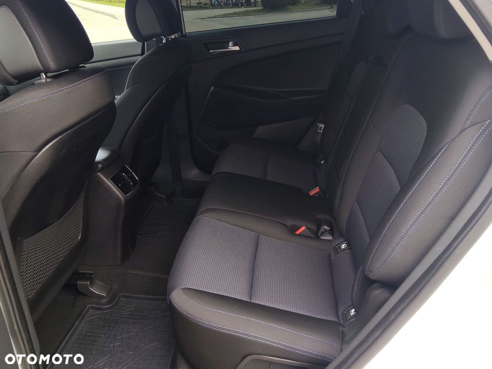 Hyundai Tucson 2.0 CRDi 4WD Passion Plus - 25