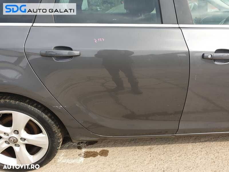 Usa Usi Portiera Portiere Dreapta Spate Dezechipata Opel Astra J Break Combi 2009 - 2016 Culoare Z177 - 1