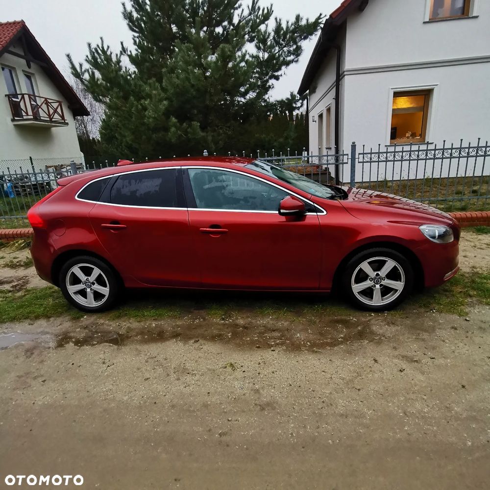 Volvo V40 D2 - 5