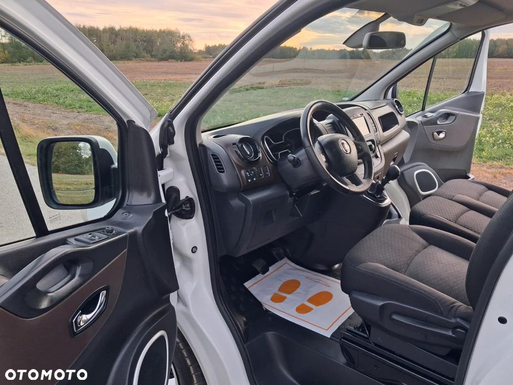 Fiat Talento Trafic Vivaro - 17