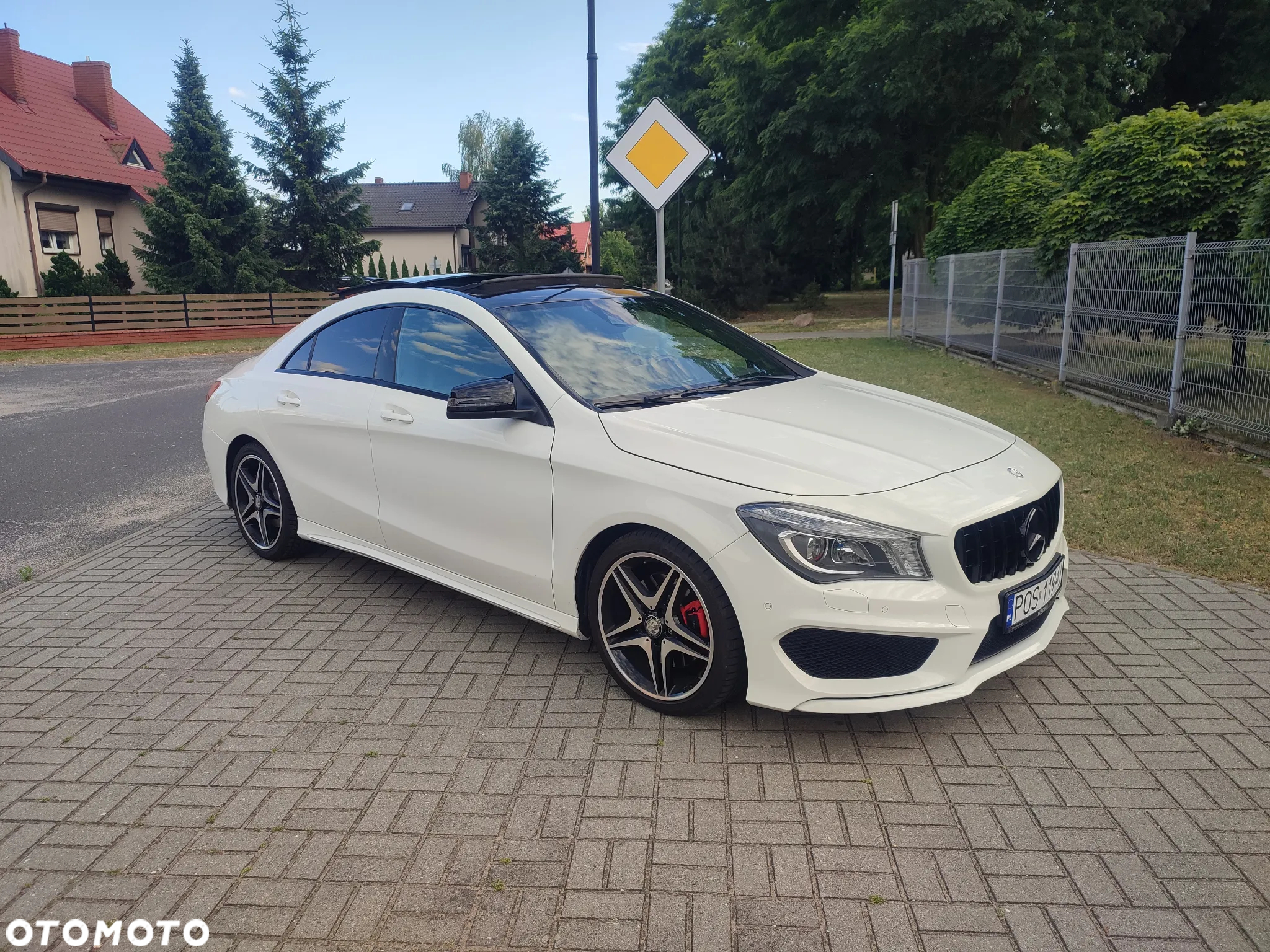 Mercedes-Benz CLA 220 d 7G-DCT AMG Line - 3