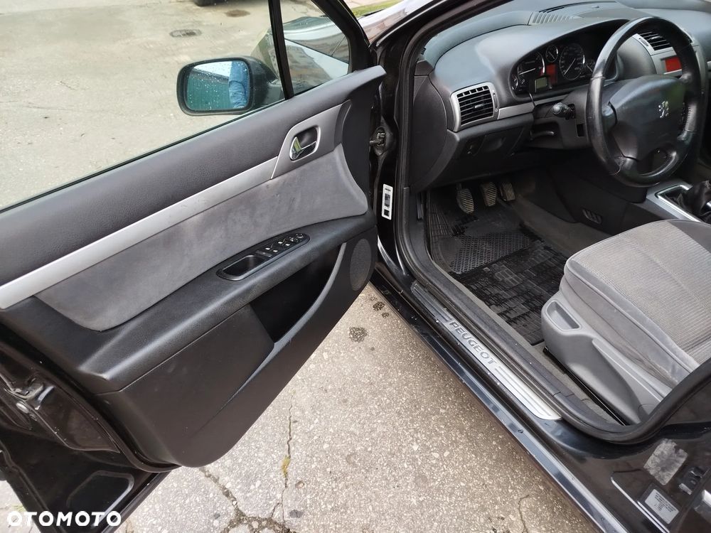Peugeot 407 1.6 HDI Premium - 21