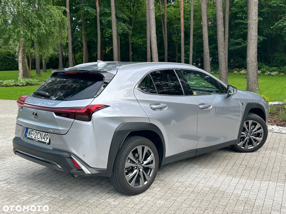 Lexus UX 250h GPF F Sport 2WD - 5