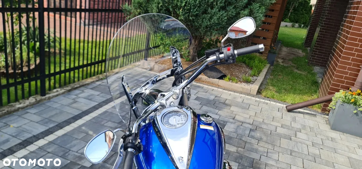 Yamaha XVS - 12