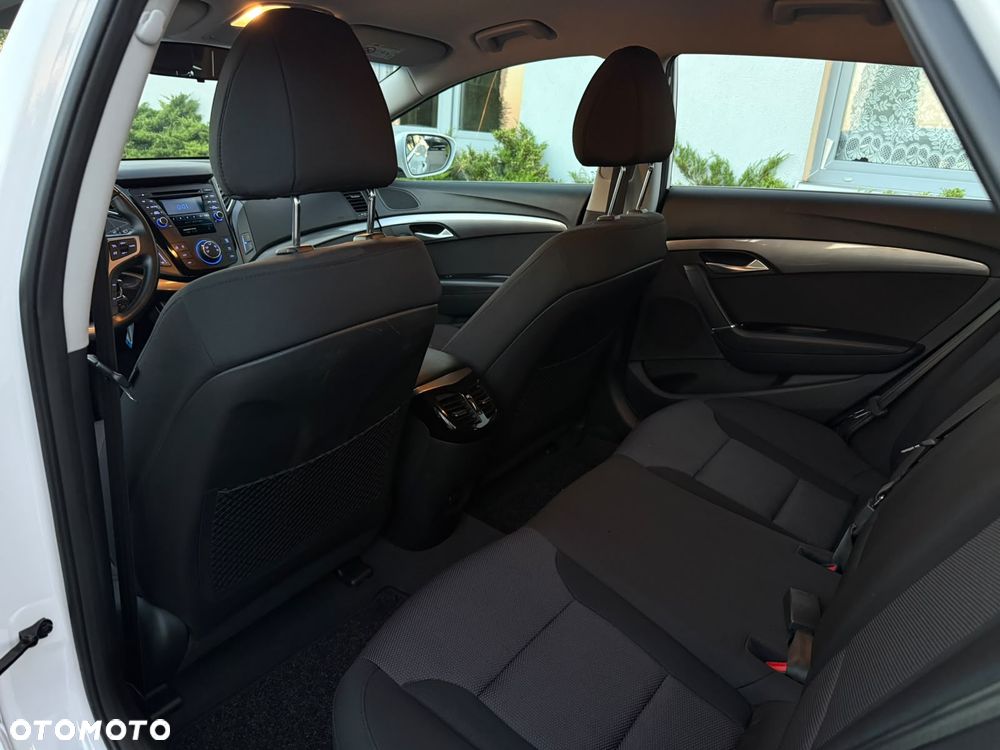 Hyundai i40 1.6 Comfort - 11