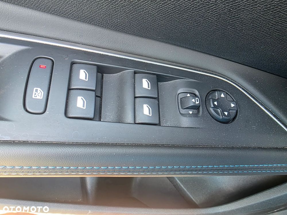 Peugeot 5008 BlueHDi 130 EAT8 Crossway - 16