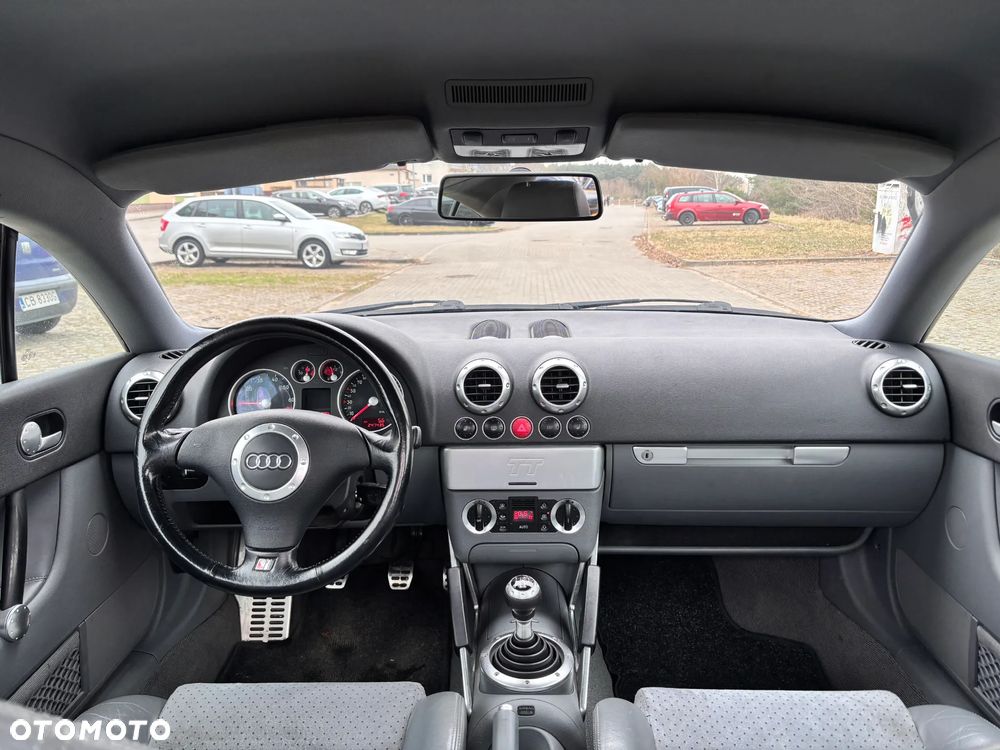 Audi TT Coupé 1.8T - 15