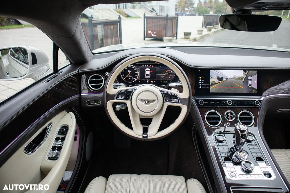 Bentley Continental New GT V8 - 16